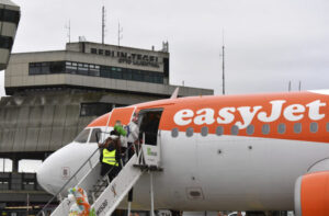 10033192_easyjet-640x420.jpg